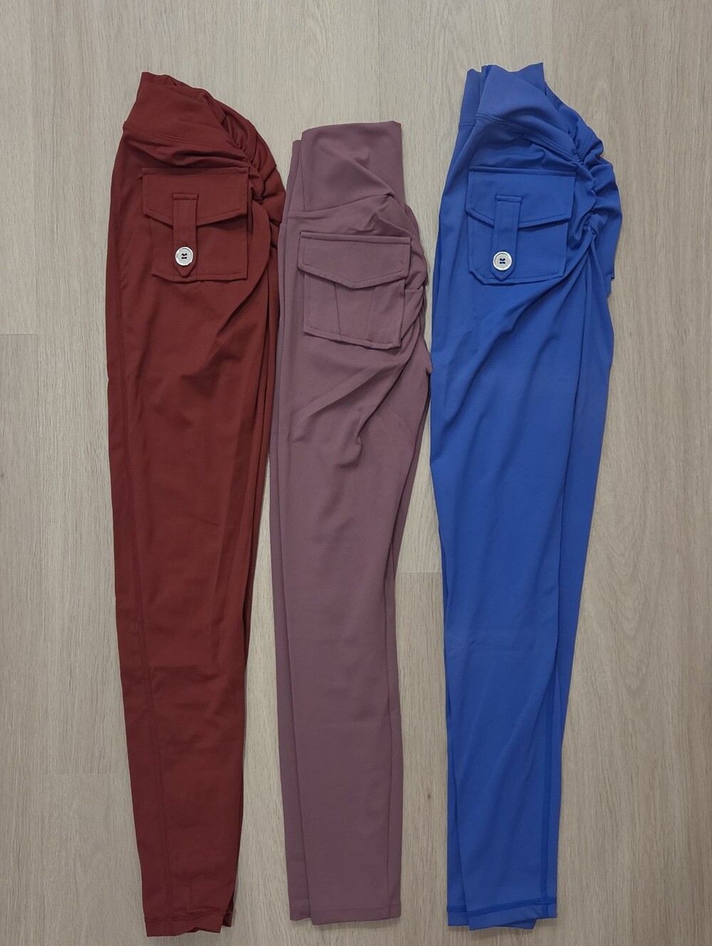Pocket Srunch Booty Leggings - Maroon, Mauve, Blue
